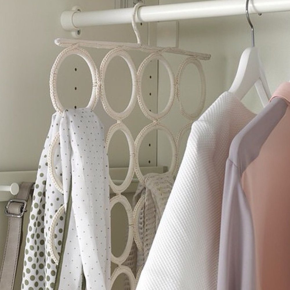 IKEA / 28 Ring / Accessory Organizer